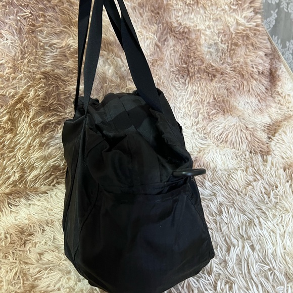 The north face duffle bag - Picture 7 of 10